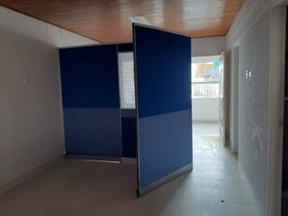 Foto 2 de OFICINA EN VENTA BARRIO CENTRO | 9005