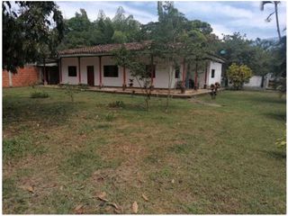 SE VENDE FINCA EN POTRERITO, JAMUNDI. A