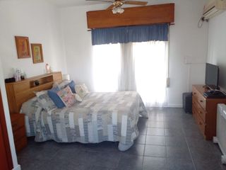 Casa PH en venta en Quilmes Este