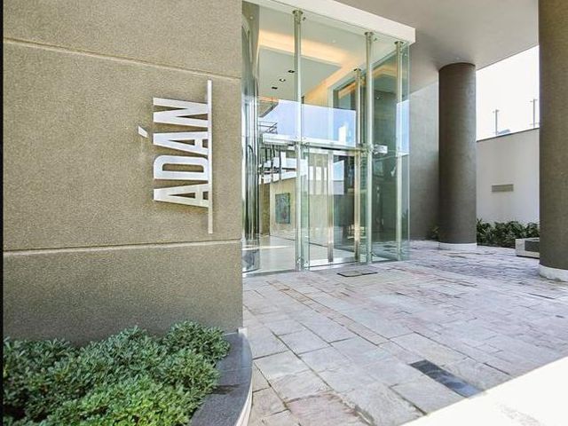VENTA DE HERMOSO 2 AMBIENTES A ESTRENAR CON COCHERA -TORRE LINK TOWERS