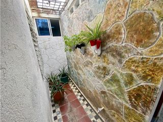 Foto 16 de SE VENDE O ARRIENDA CASA CON 5 HABITACIONES EN EL BARRIO JARDIN