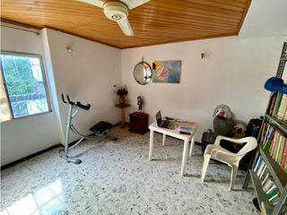 Foto 17 de SE VENDE O ARRIENDA CASA CON 5 HABITACIONES EN EL BARRIO JARDIN