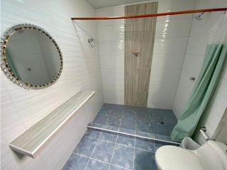 Foto 14 de SE VENDE O ARRIENDA CASA CON 5 HABITACIONES EN EL BARRIO JARDIN