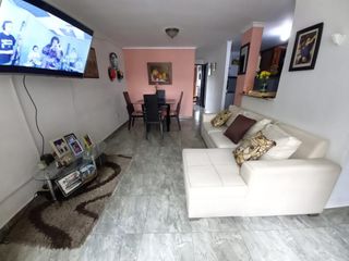 Foto 1 de apartamento en venta en chiquinquira. Cod V10601
