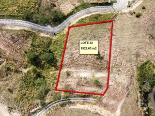 Foto 2 de lote en venta en lomas del albergue. Cod V10220