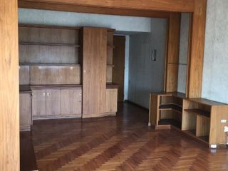 Departamento en venta - 2 Dormitorios 2 Baños - 115mts2 - La Plata
