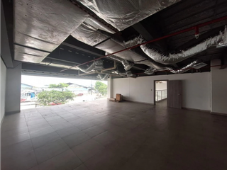 Foto 14 de LOCAL COMERCIAL EN ALQUILER – AV. DE LAS AMÉRICAS, GUAYAQUIL