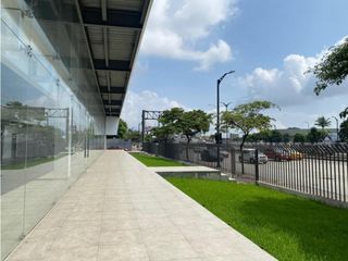 Foto 4 de LOCAL COMERCIAL EN ALQUILER – AV. DE LAS AMÉRICAS, GUAYAQUIL