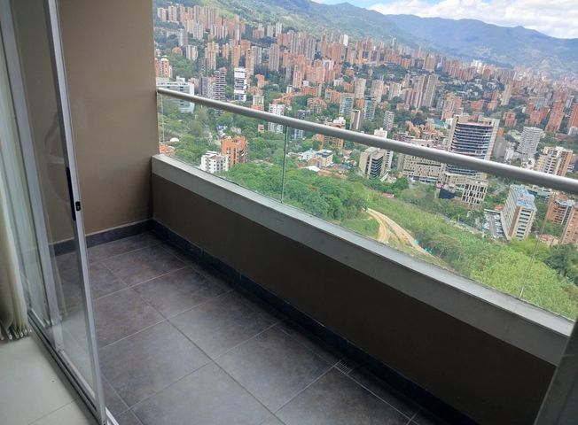 Apartamento en arriendo en Medellín en Las Palmas Medellin