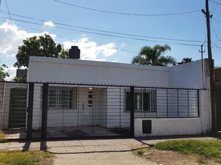 Casa Alquiler  Cavia y Baigorria- Rosario