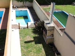Foto 15 de Triplex en venta en Quilmes Oeste