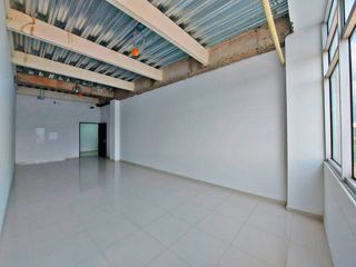 Foto 2 de OFICINA EN VENTA, RIO FRIO FLORIDABLANCA.