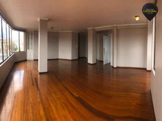 Apartamento en Venta en Gil Ramirez Dávalos