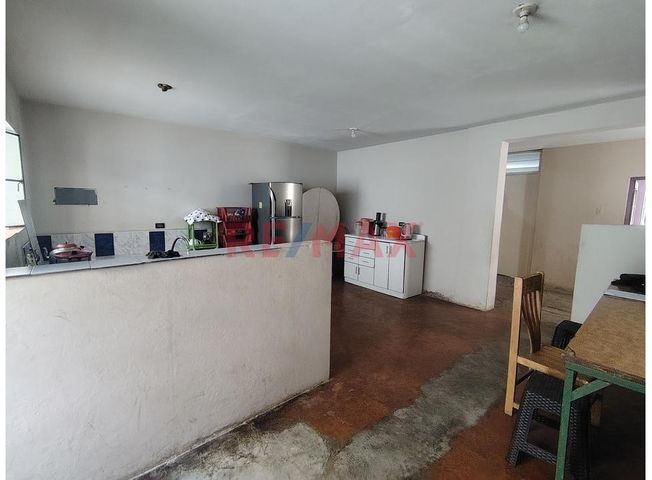 Casa en Venta en Comas - Więcej