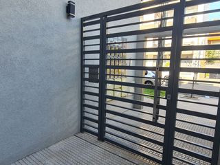 Foto 21 de MONOAMBIENTE CON TERRAZA DE USO COMÚN EN TAPIALES