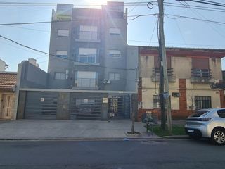 Foto 22 de MONOAMBIENTE CON TERRAZA DE USO COMÚN EN TAPIALES