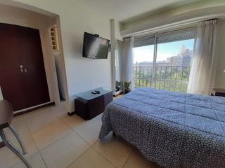Foto 6 de Departamento · 1 Ambiente · frente a Plaza Colón