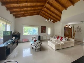 Foto 5 de Casa en venta en Haras del Sur I