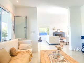 Foto 11 de CASA en VENTA en Saint Thomas Oeste - Canning