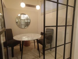 Departamento de 2 ambientes en 1er piso por escalera en alquiler, en Olivos.