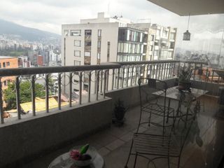 Gonsalez Suarez. Av. Coruña. Departamento Amplio. Balcón.  Vista.