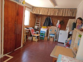 Foto 5 de Casa 4 ambientes, ideal hostel, instituto, oficinas. Olazábal y Bolívar