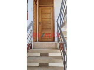 Foto 11 de Se alquila amplio y cómodo departamento en una zona muy tranquila y segura, en segundo piso con 03 habitaciones y dos baños, sala  y comedor con buena