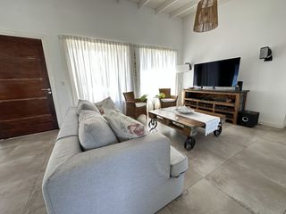 Foto 2 de Casa en Alquiler Temporada Rumenco