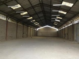 Foto 1 de ARRIENDO BODEGA PUEMBO PIFO 600M2.