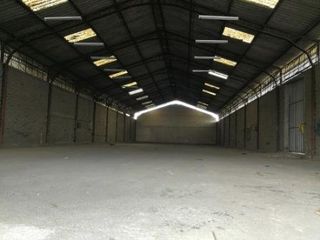 Foto 2 de ARRIENDO BODEGA PUEMBO PIFO 600M2.