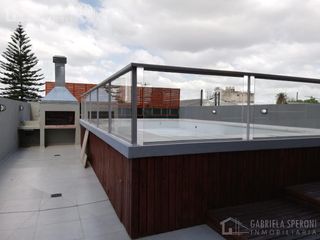 Monoambiente con balcón - Avellaneda centro