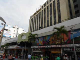 Foto 2 de oficina en venta en pent-house centro comercial combeima piso 9. Cod V10127