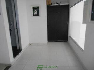 Foto 15 de oficina en venta en pent-house centro comercial combeima piso 9. Cod V10127