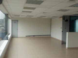 Foto 10 de Oficina En Alquiler San Isidro