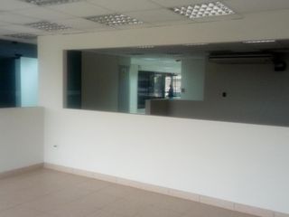 Foto 11 de Oficina En Alquiler San Isidro