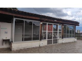 Vendo casa en unidad cerrada sector San Cristóbal área 80 m2 .