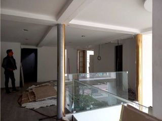 Foto 32 de Arriendo Local ubicado zona t