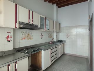 Foto 2 de casa-local en arriendo en el contento. Cod A31145