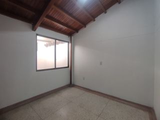 Foto 8 de casa-local en arriendo en el contento. Cod A31145