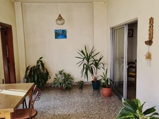 Foto 8 de Casa PH en venta en Bernal Oeste