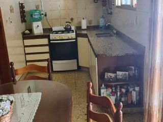 Foto 5 de Casa PH en venta en Bernal Oeste