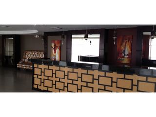 Foto 17 de Ciudad del Sol, local- oficina comercial Trade Building 394 m2
