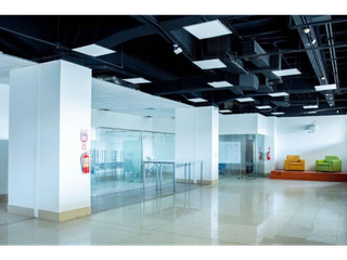 Foto 5 de Ciudad del Sol, local- oficina comercial Trade Building 394 m2