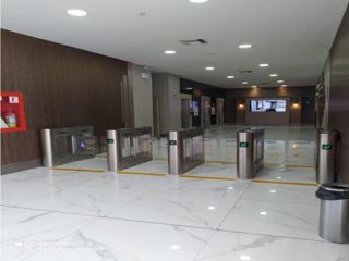 Foto 14 de Ciudad del Sol, local- oficina comercial Trade Building 394 m2