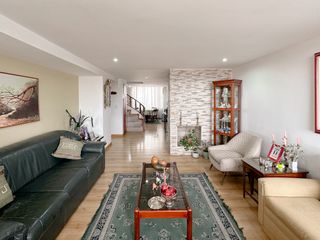 Foto 2 de apartamento en venta en alhambra. Cod V6937