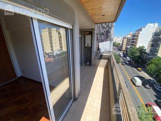 Muy lindo 3 ambientes con balcon aterrazado en Villa Santa Rita!