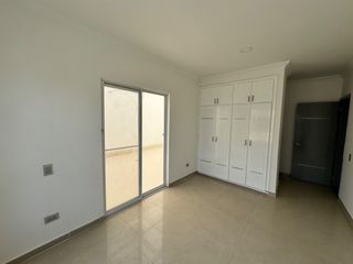 Foto 8 de casa en venta en ciudad jardín. Cod V16876