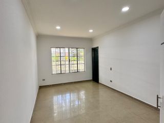 Foto 16 de casa en venta en ciudad jardín. Cod V16876