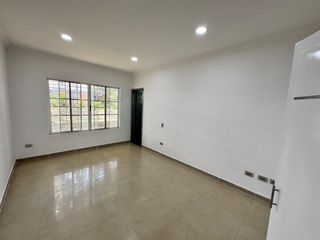 Foto 15 de casa en venta en ciudad jardín. Cod V16876