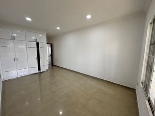 Foto 19 de casa en venta en ciudad jardín. Cod V16876